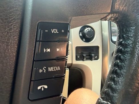 Used 2013 Ford F150 FX4 w/ Luxury Equipment Group AWD/4WD image 19