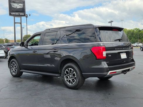 Used 2024 Ford Expedition Max XLT AWD/4WD image 3