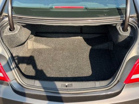 Used 2014 Buick LaCrosse Leather FWD image 17