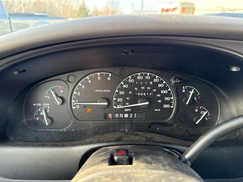 Used 2001 Ford Ranger XLT image 8