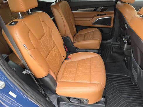 Used 2025 Kia Telluride SX Prestige X-Pro AWD/4WD image 24