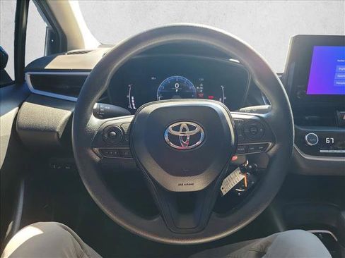 Used 2026 Toyota Corolla LE image 18