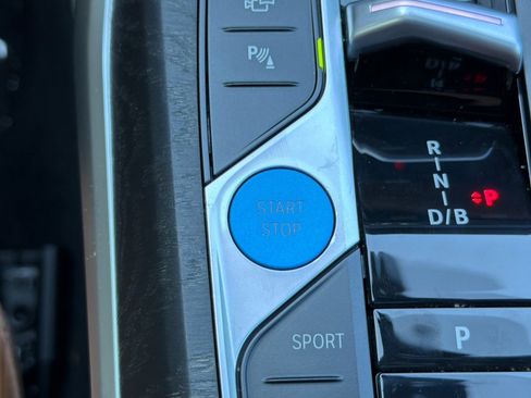 Used 2023 BMW i4 eDrive35 w/ Premium Package RWD image 28
