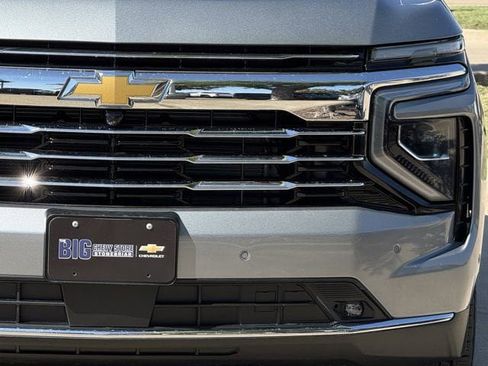 New 2026 Chevrolet Suburban LT w/ Comfort Package image 10