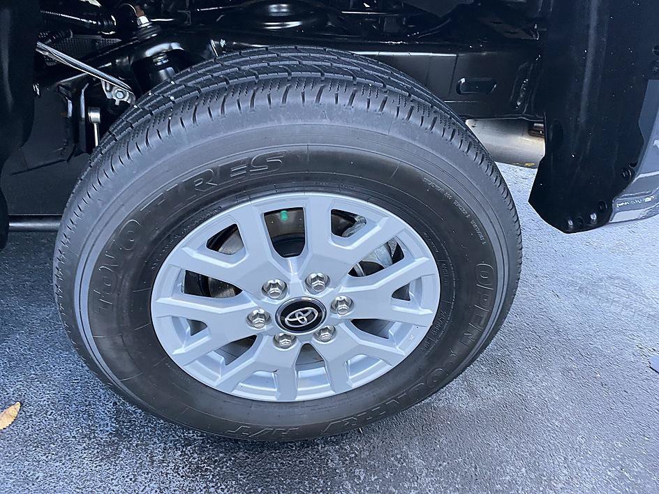 Certified 2024 Toyota Tacoma SR5 RWD image 26