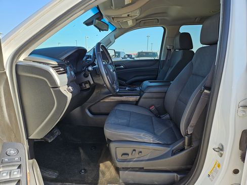 Used 2017 Chevrolet Tahoe LS image 9