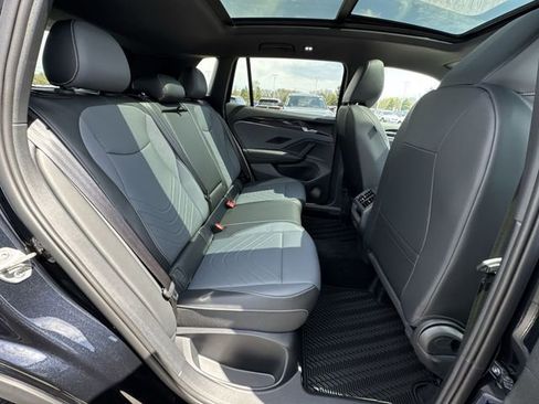 New 2026 Volkswagen Tiguan SE R-Line FWD image 26