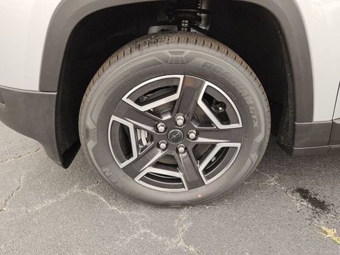 New 2026 Jeep Cherokee Limited AWD/4WD image 9