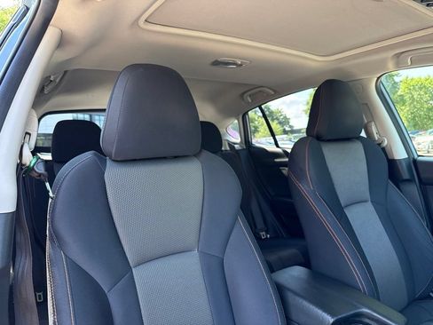 Used 2020 Subaru Crosstrek 2.0i Premium w/ Moonroof Package 2 AWD/4WD image 31