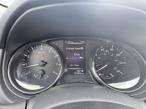 Used 2017 Nissan Rogue SL w/ SL Premium Package image 12