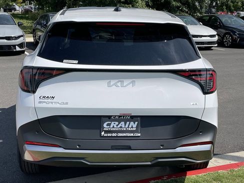 New 2026 Kia Sportage LX w/ LX Convenience Package image 6