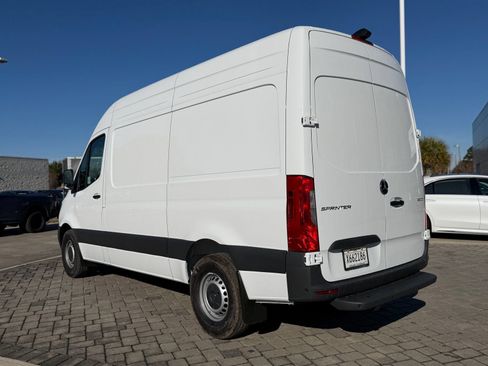 Used 2026 Mercedes-Benz Sprinter 2500 image 9