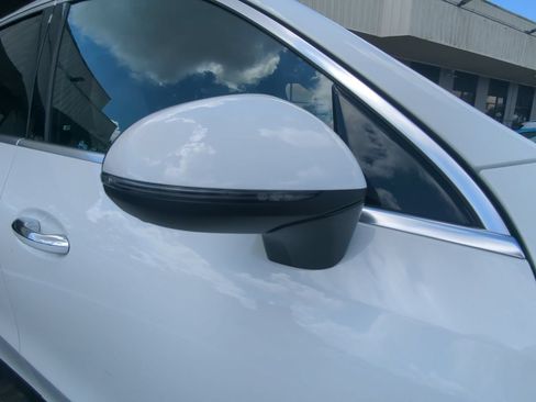 Certified 2026 Mercedes-Benz GLC 300 image 24