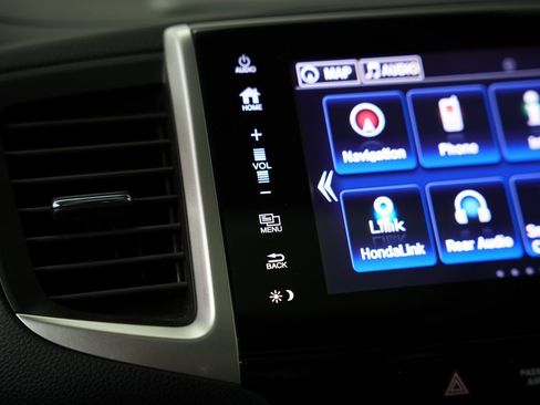 Used 2017 Honda Pilot Elite image 27