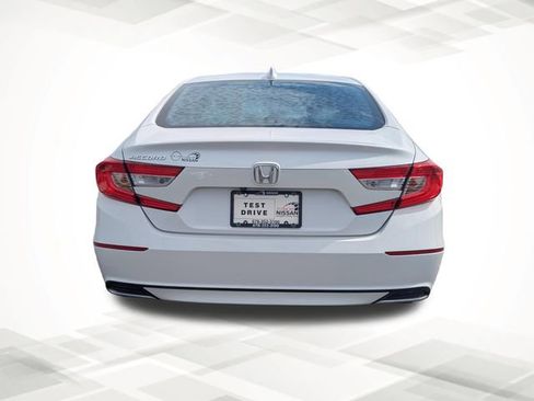 Used 2019 Honda Accord LX image 5