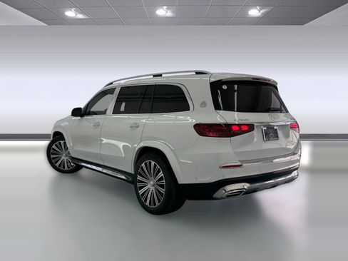 New 2026 Mercedes-Benz Maybach GLS 600 4MATIC image 3