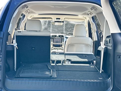 Used 2021 Lexus GX 460 Luxury image 7