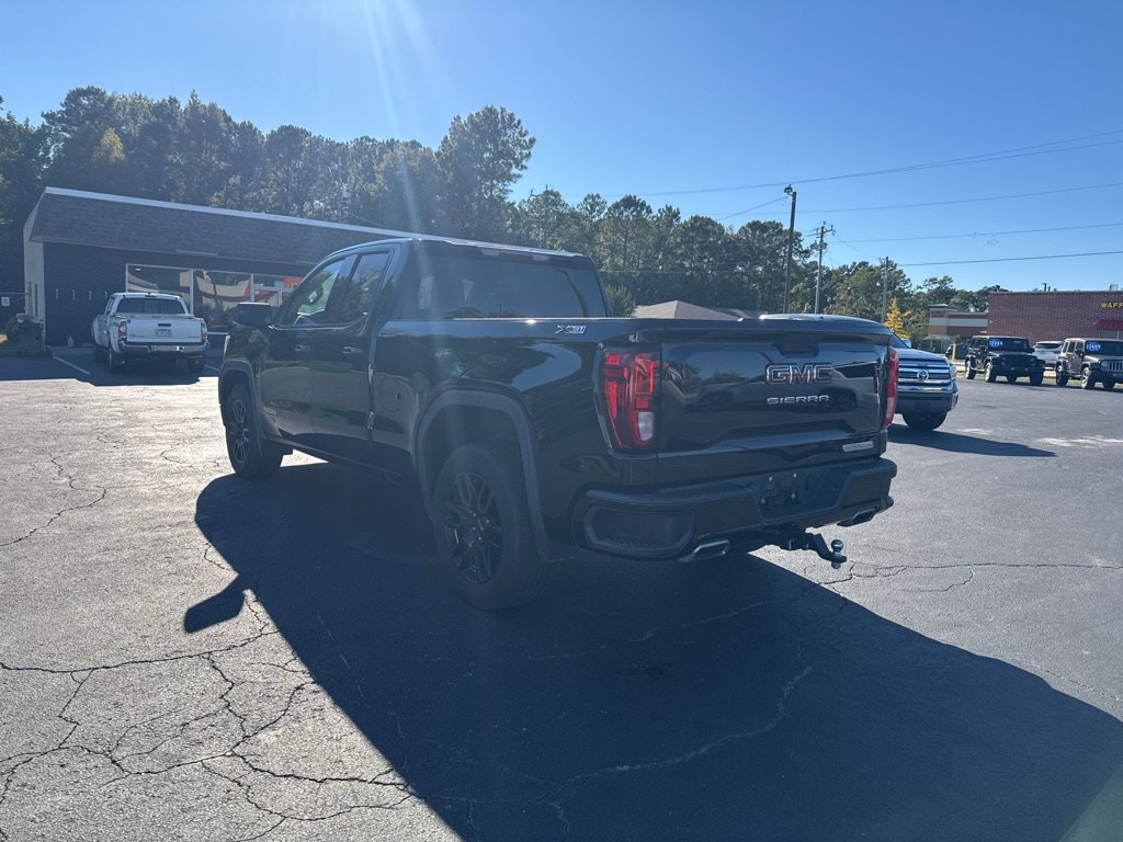 Used 2019 GMC Sierra 1500 Elevation w/ Elevation Value Package AWD/4WD image 3