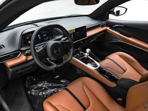 Used 2025 Lotus Emira RWD image 51