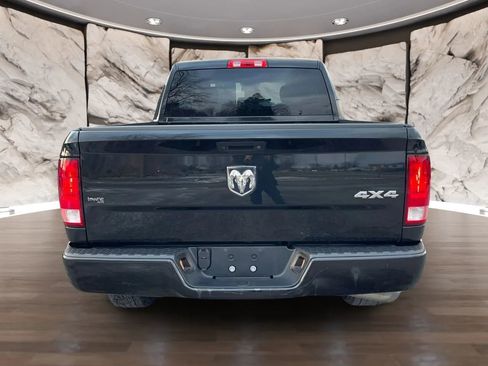 Used 2018 RAM 1500 Express w/ Express Value Package image 3