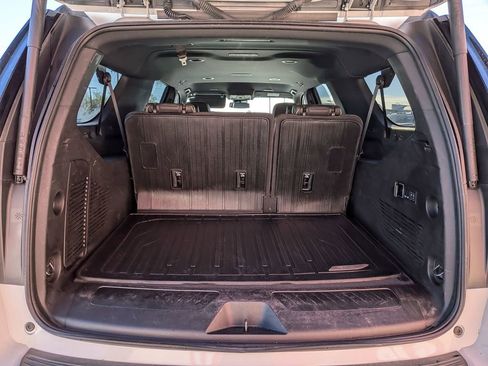 Certified 2025 GMC Yukon XL Elevation image 26