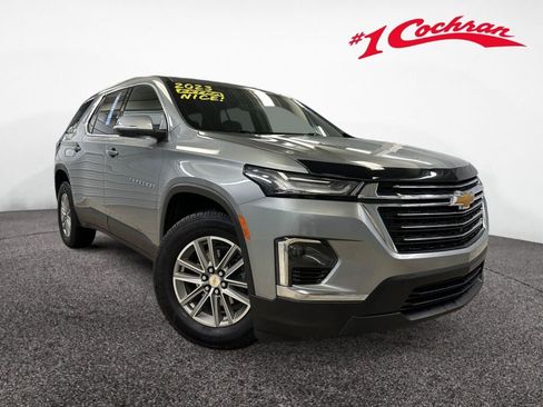 Certified 2023 Chevrolet Traverse LT image 1