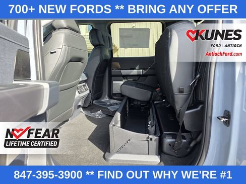 New 2026 Ford F250 Lariat w/ Black Appearance Package AWD/4WD image 39