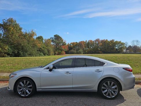 Used 2018 MAZDA MAZDA6 Touring image 2
