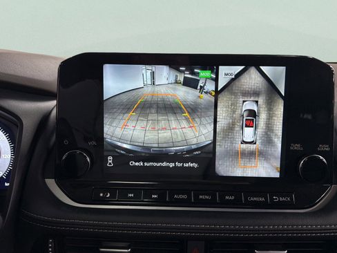 Used 2022 Nissan Rogue Platinum w/ Head-Up Display Package AWD/4WD image 28