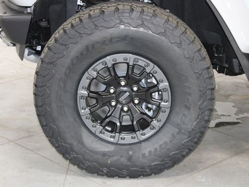 New 2026 Ford Bronco Raptor AWD/4WD image 18