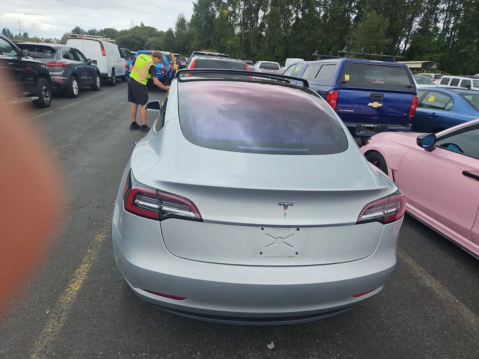Used 2018 Tesla Model 3 Long Range RWD image 5