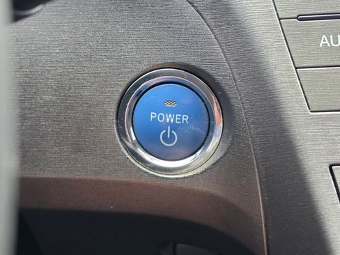 Used 2012 Toyota Prius Two FWD image 11