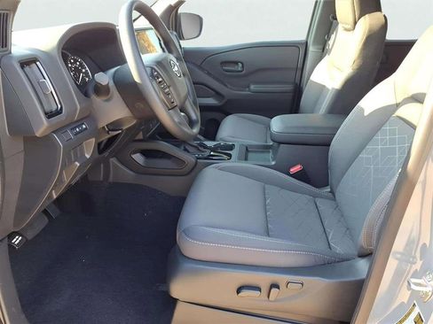 New 2026 Nissan Frontier SV image 12