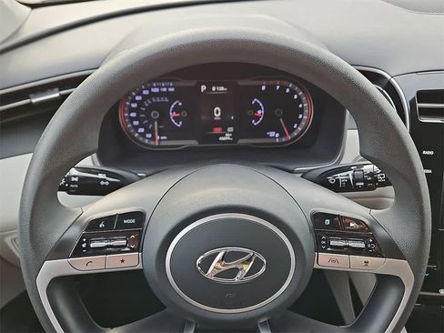 Used 2024 Hyundai Tucson SEL image 15