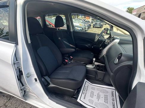 Used 2015 Nissan Versa Note SV FWD image 13