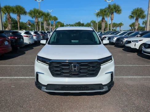 Used 2023 Honda Pilot EX-L image 3