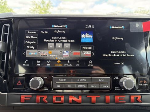 New 2026 Nissan Frontier PRO-4X w/ Pro-4x Convenience Package AWD/4WD image 6