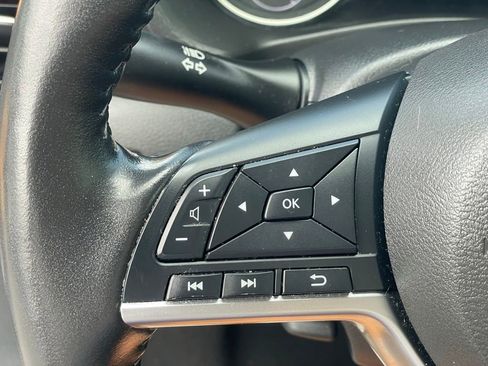 Certified 2023 Nissan Sentra SV w/ SV Premium Package image 18