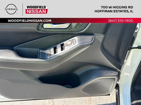 Certified 2023 Nissan Rogue SL w/ SL Premium Package AWD/4WD image 19