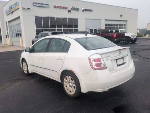 Used 2011 Nissan Sentra 2.0 S FWD image 7