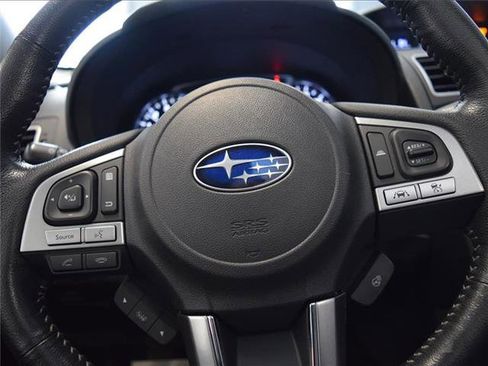 Used 2018 Subaru Forester 2.5i Touring w/ Popular Package #2 image 9