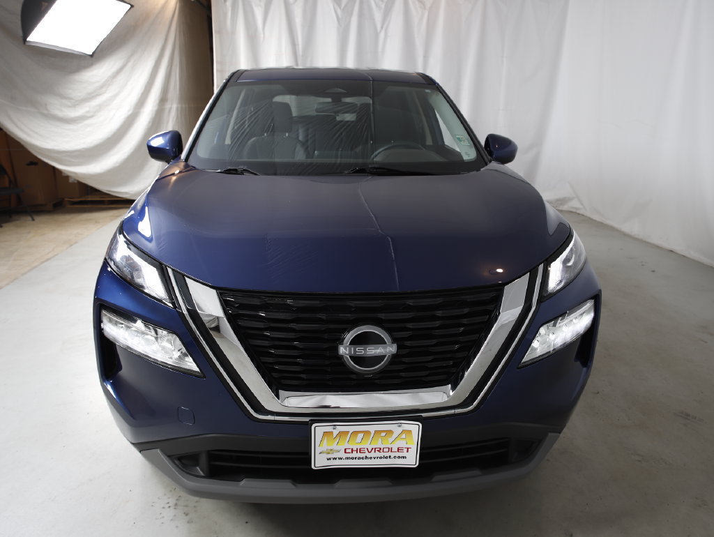 Used 2023 Nissan Rogue SV AWD/4WD image 7
