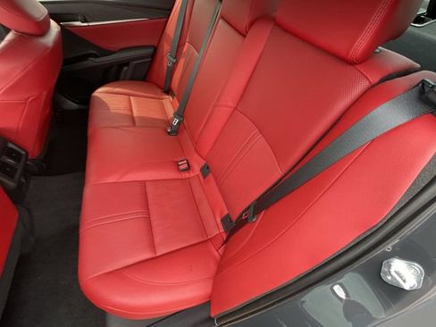 Used 2025 Toyota Camry XSE FWD image 15
