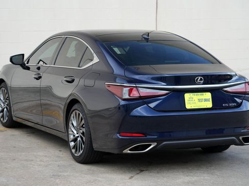 Used 2025 Lexus ES 350 Ultra Luxury w/ Accessory Package (Z1) FWD image 52