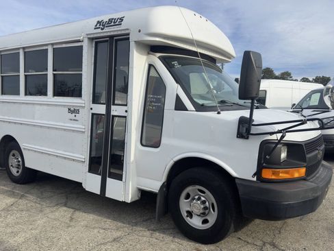 Used 2012 Chevrolet Express 3500 w/ School Bus Package image 3
