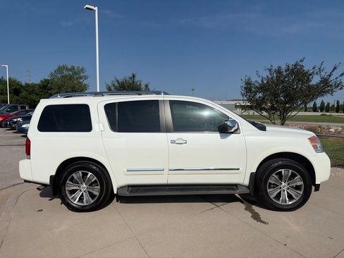 Used 2015 Nissan Armada SL AWD/4WD image 21
