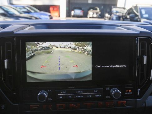 Used 2026 Nissan Frontier PRO-4X w/ Tow Package image 25