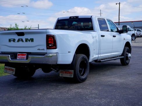 New 2026 RAM 3500 Tradesman AWD/4WD image 5