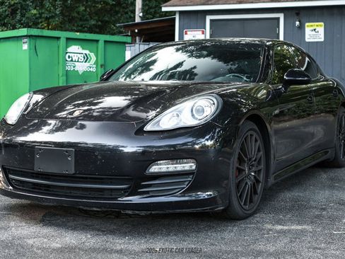 Used 2011 Porsche Panamera 4 AWD/4WD image 14