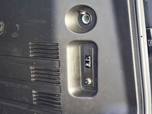 Used 2009 HUMMER H2 Luxury image 9